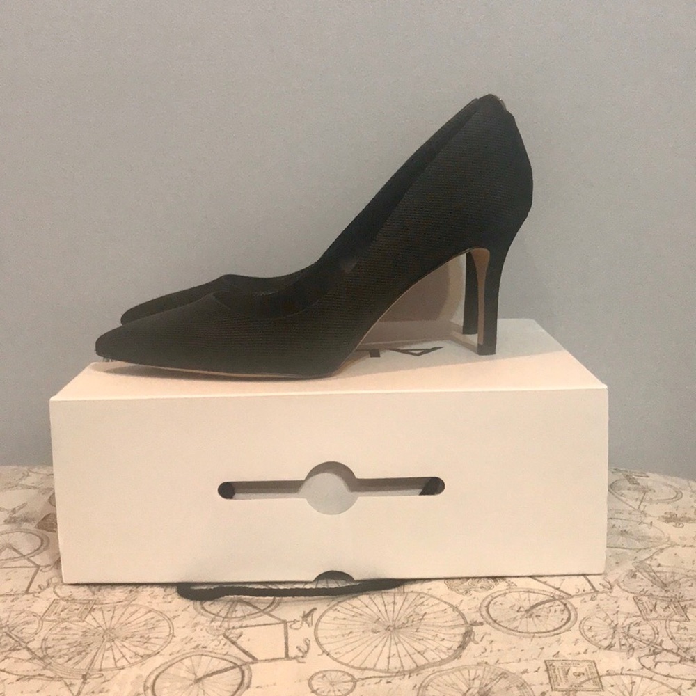 🌿ALL MUST GO🌿 Black Aldo Heals